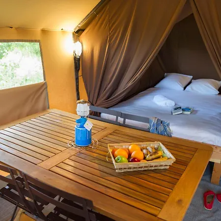 Huttopia Foret De Janas La Seyne-sur-Mer Room photo