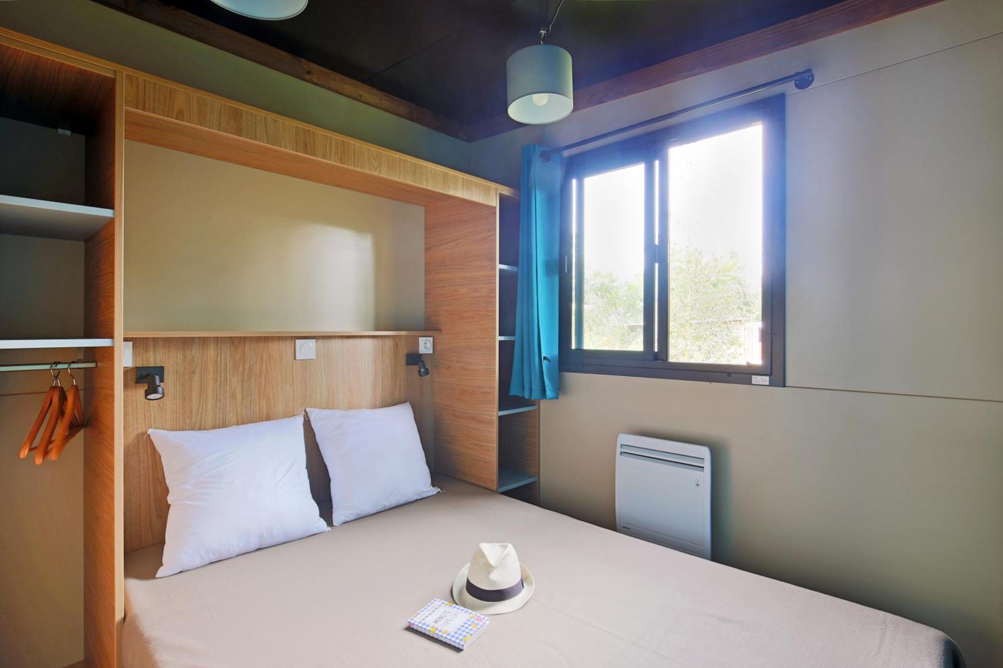 Campsite Huttopia Foret De Janas 4*