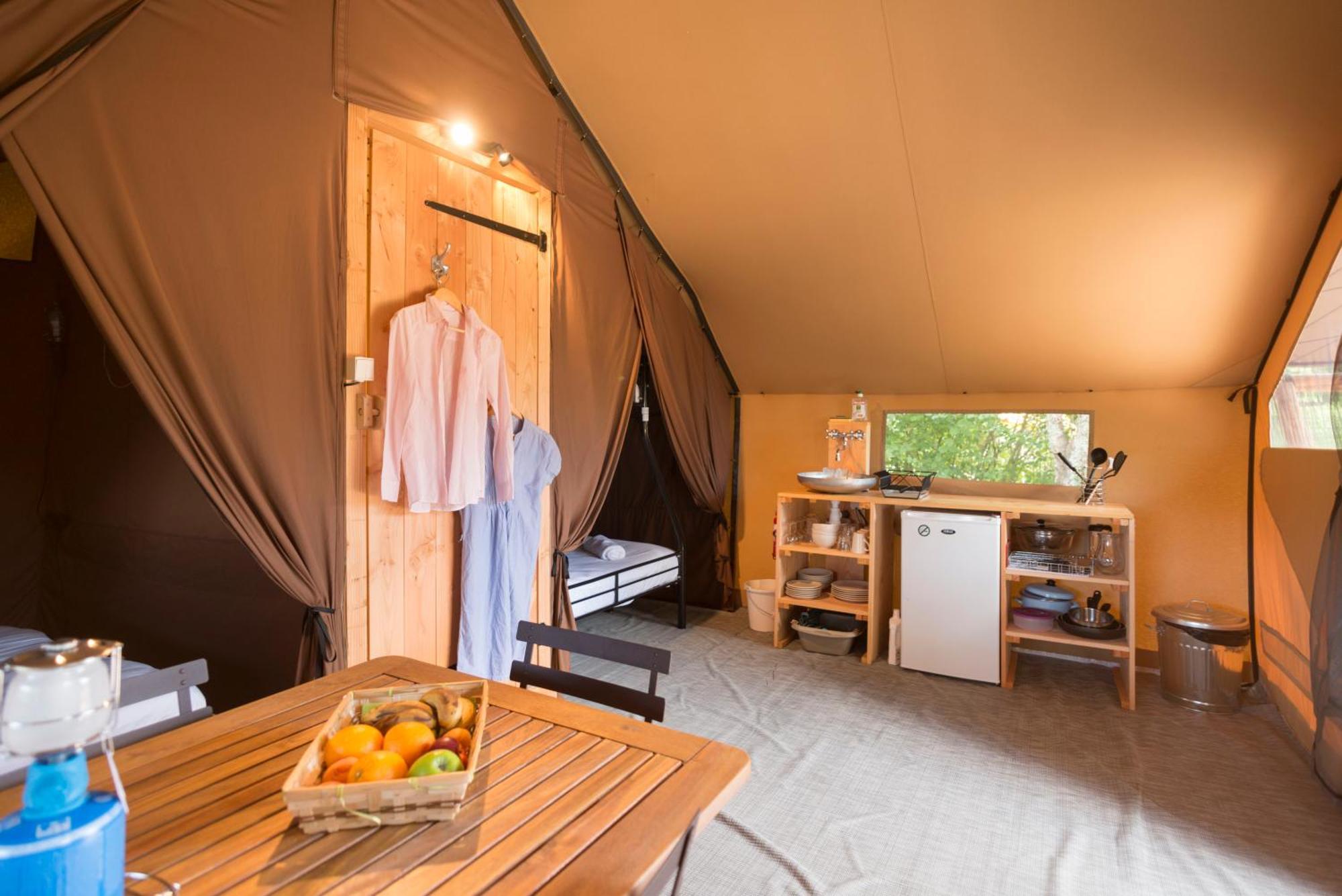Campsite Huttopia Foret De Janas